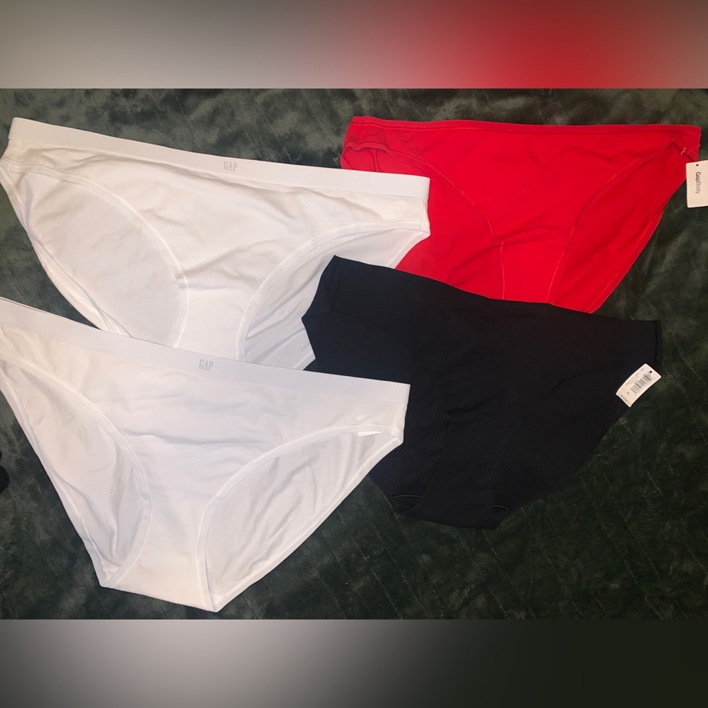 GAP 4 PANTY XL BUNDLE
